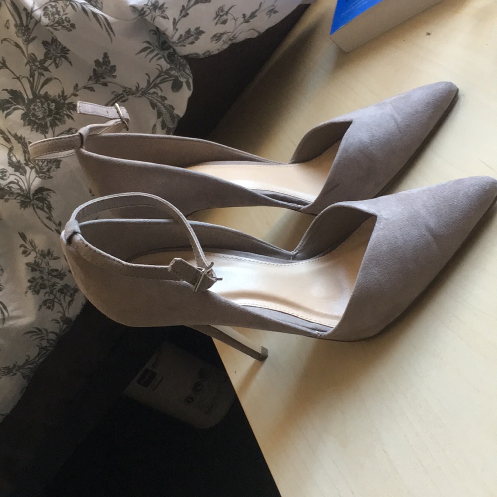 Forever 21 point-toed stilettos, ankle strap